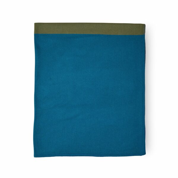 RD-101CittaJacquardBlanketinPeacockBlue.jpg